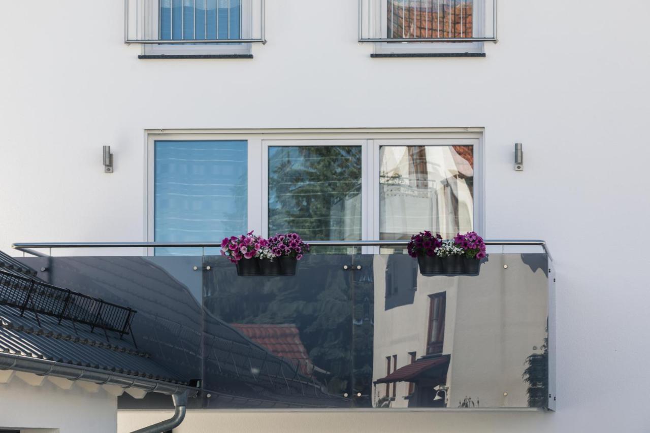 Ferienwohnung Am Zeppelin Hangar Friedrichshafen Luaran gambar